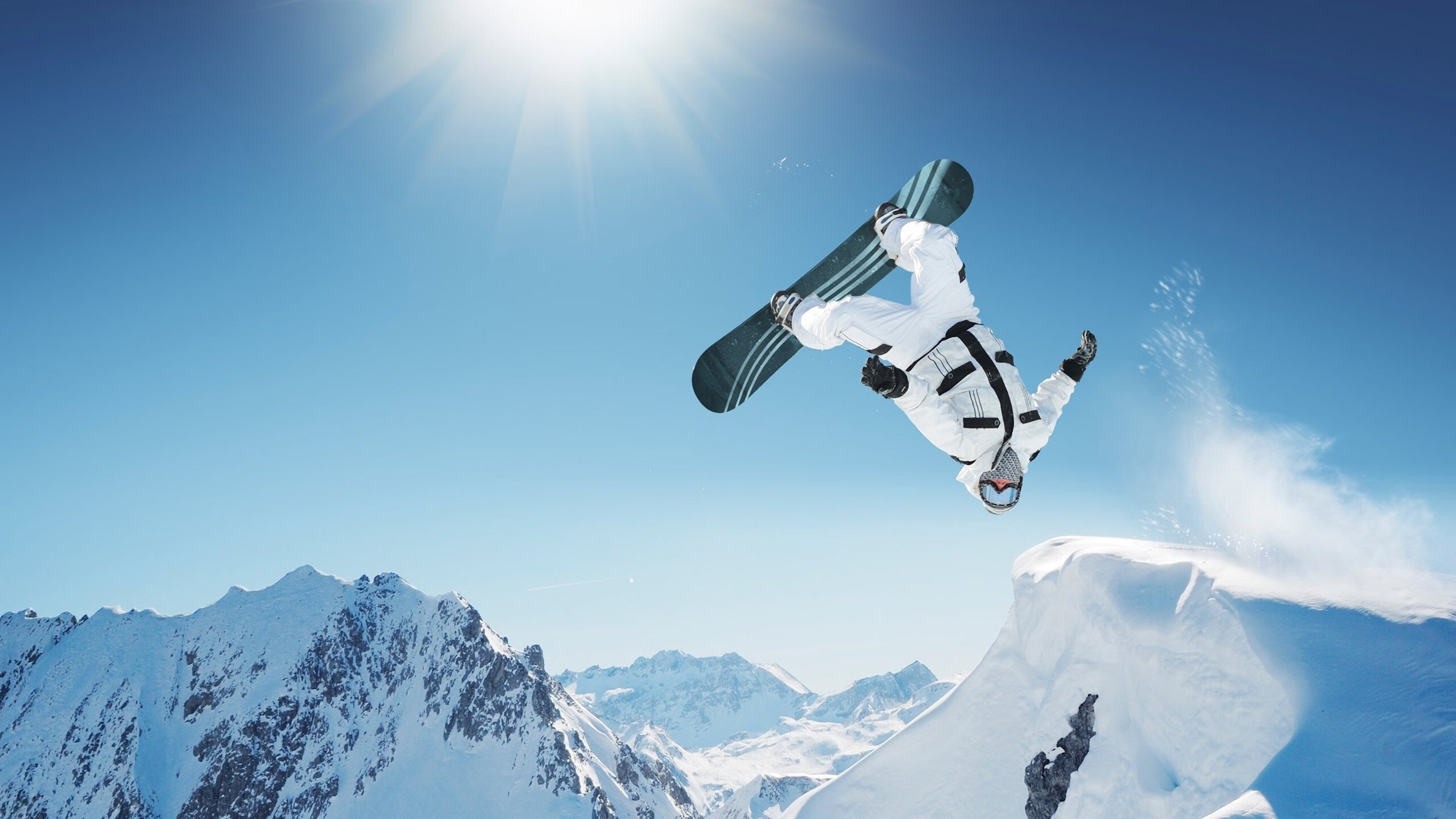 足球VAR判罚再引争议